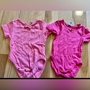 Baby girl gap 3/6 month onesie
